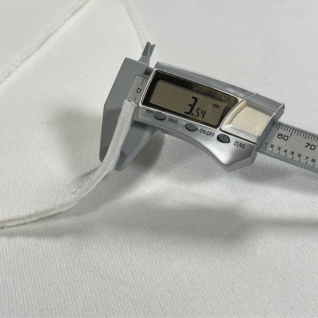 Premium thickness golf impact screen for simulator practice with durable material
